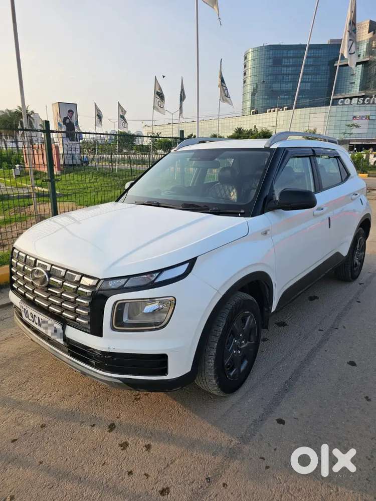 Hyundai Venue Petrol 2020