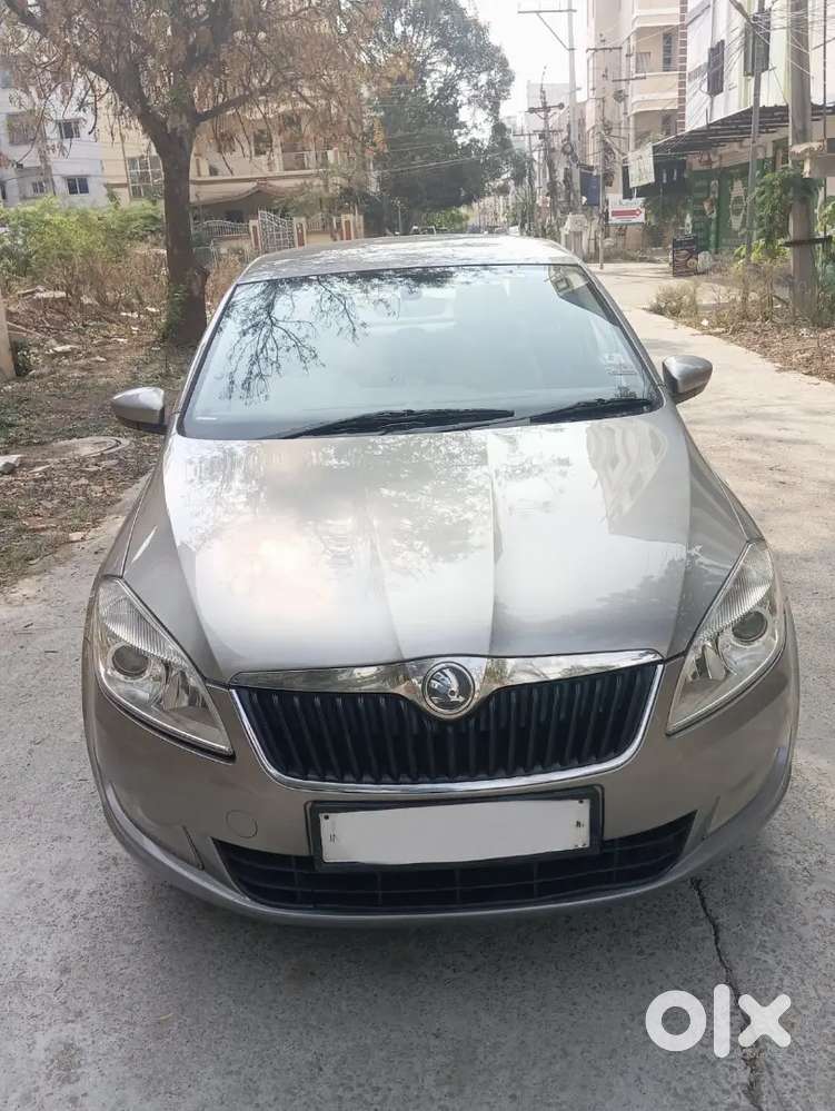 Skoda Rapid 2016 Diesel 107032 Km Driven
