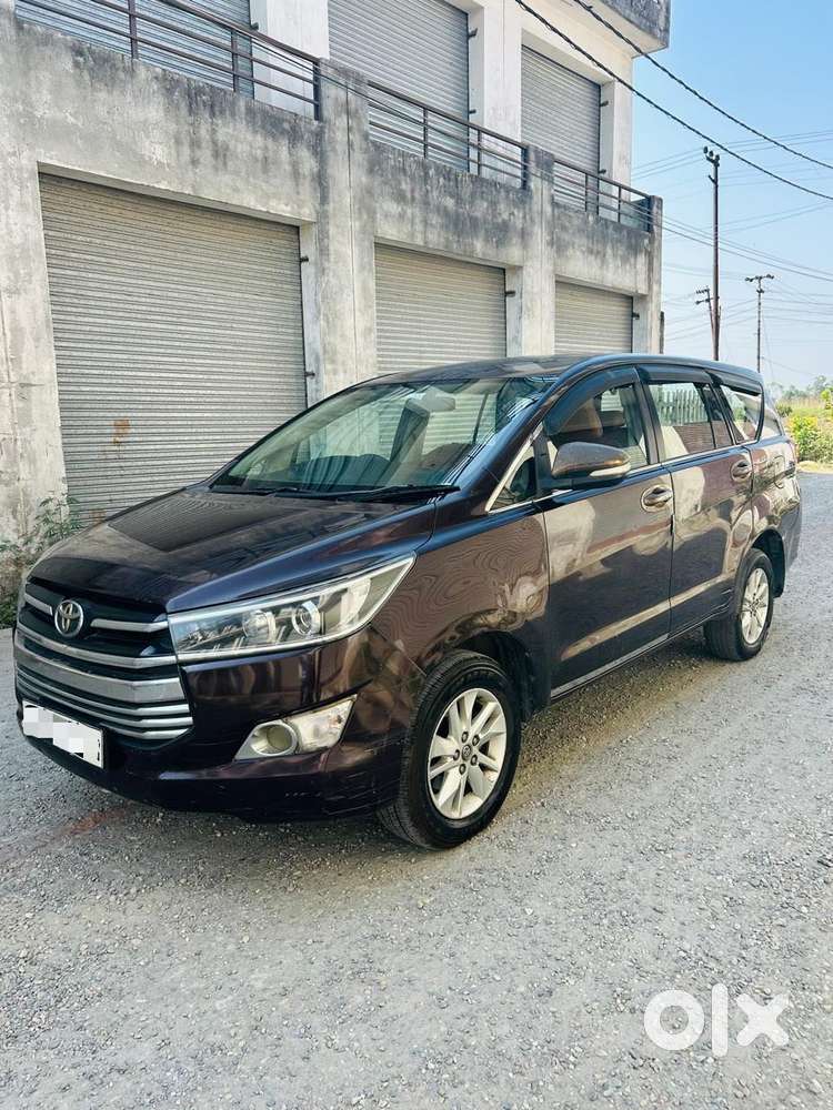Toyota Innova Crysta 2.8 Gx At, 2016, Diesel