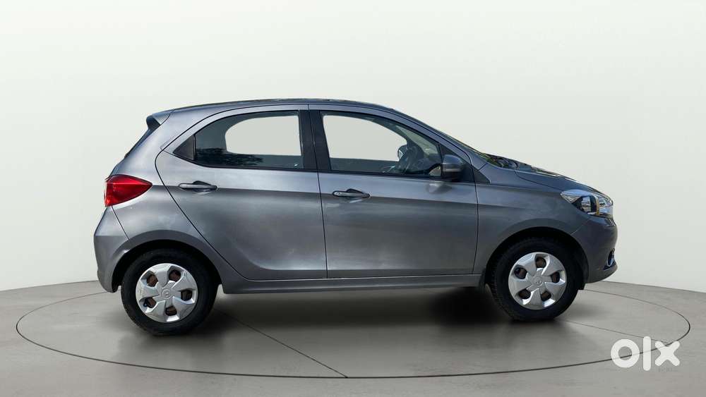 Tata Tiago 1.2 Revotron Xz, 2018, Petrol