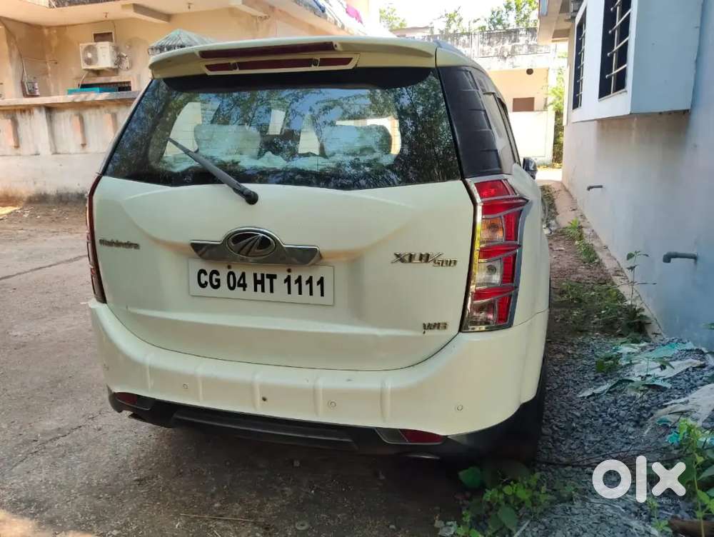 Mahindra Xuv500 2015