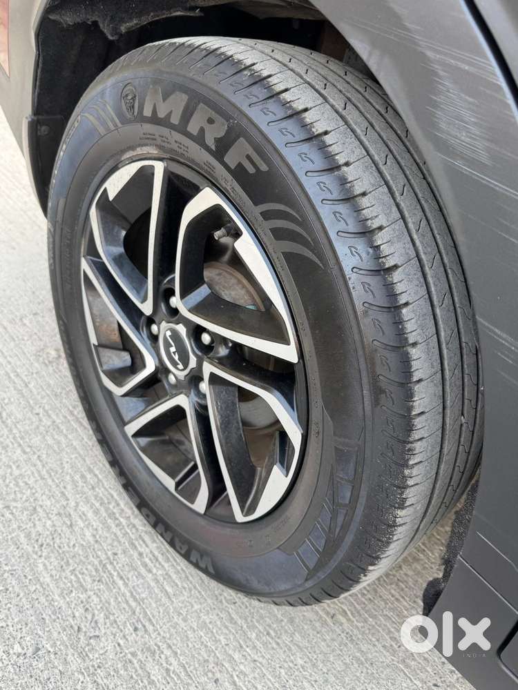 Kia Carens 1.4 Prestige Plus Turbo 7 Str, 2022, Petrol