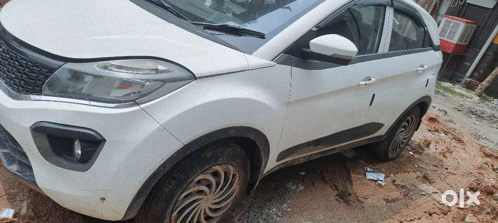 Tata Nexon Revotron 2018 With 70000 Km