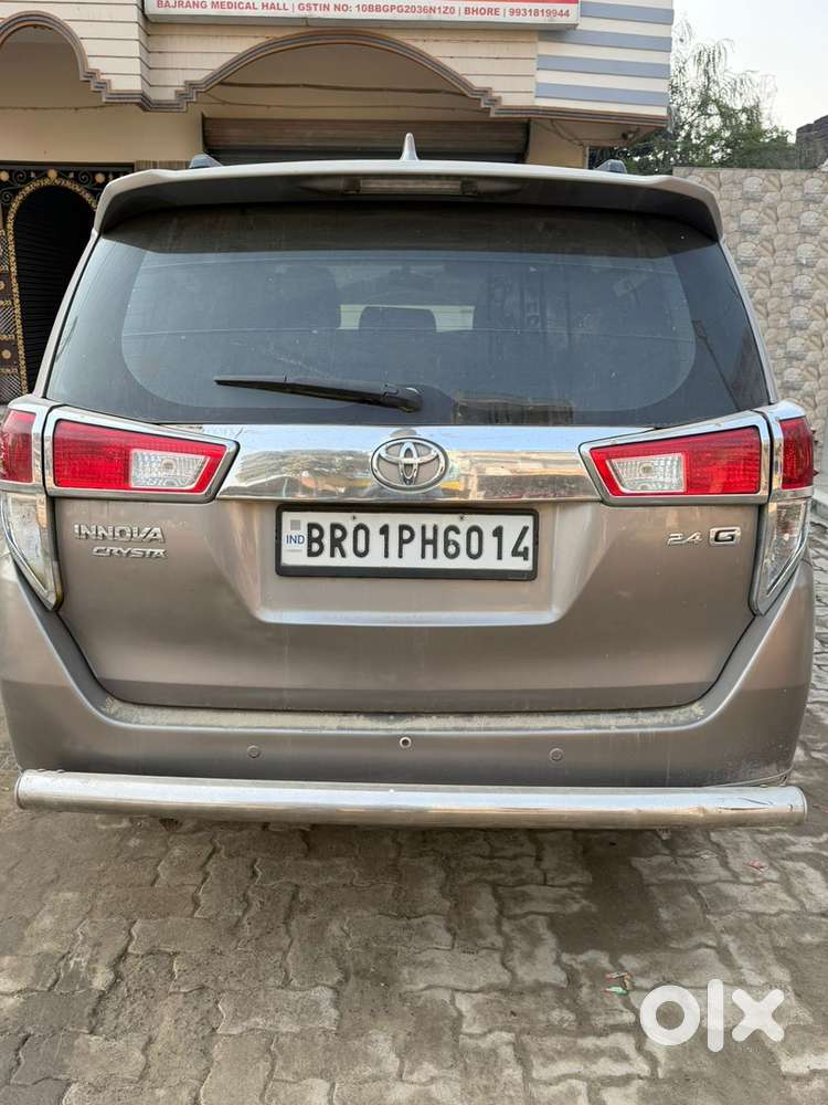 Toyota Innova Crysta 2016