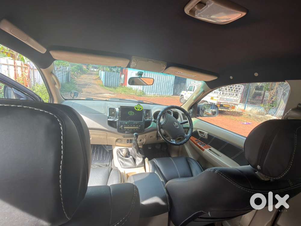 Toyota Fortuner Diesel 2012