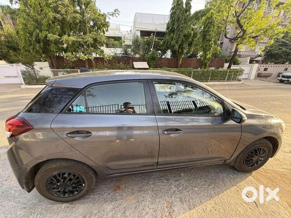 Hyundai Car 2016 Petrol