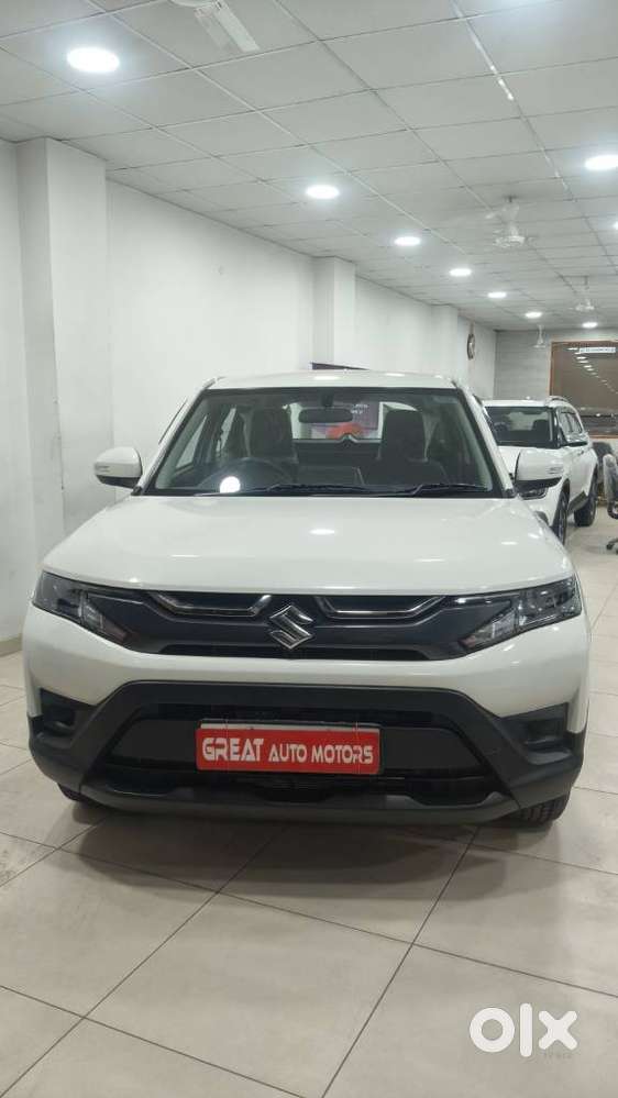 Maruti Suzuki Brezza 1.5 Lxi Smart Hybrid, 2023, Petrol