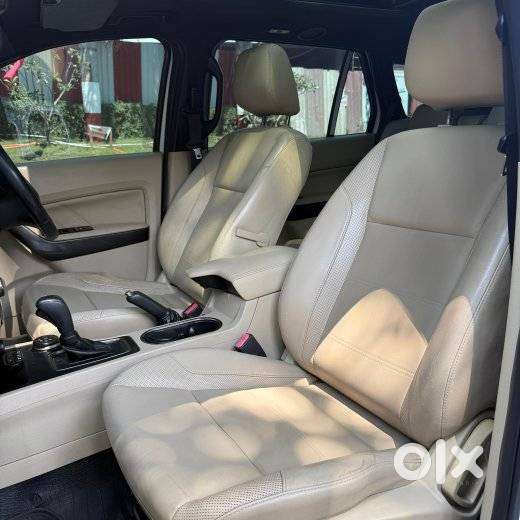 Ford Endeavour 3.2 Titanium At 4x4, 2017, Diesel