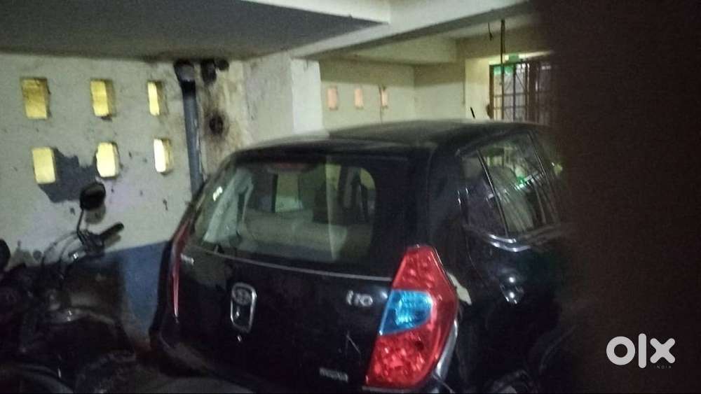Good Condition I10 Black Colour