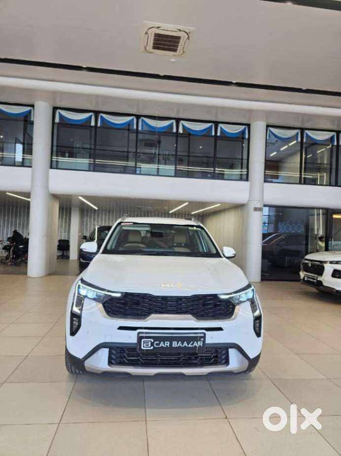 Mahindra Xuv300 W8 Option, 2021, Petrol