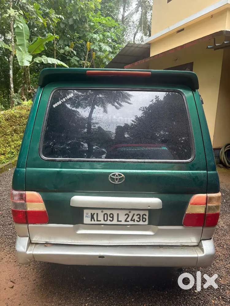 Toyota Qualis 2002