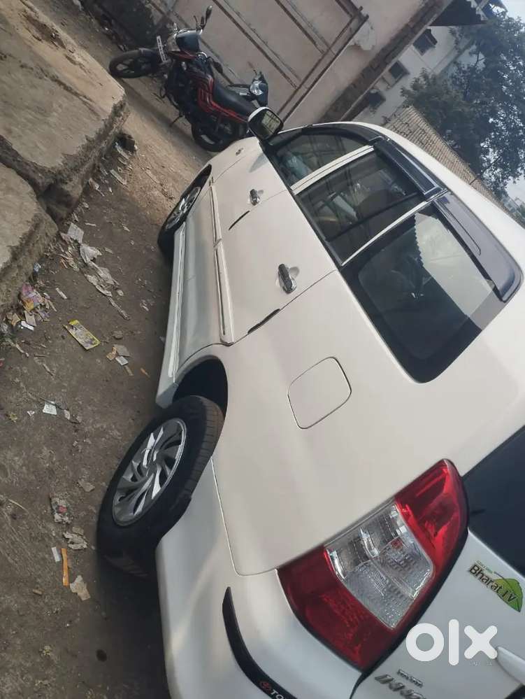 Toyota Innova 2011 Diesel 200000 Km