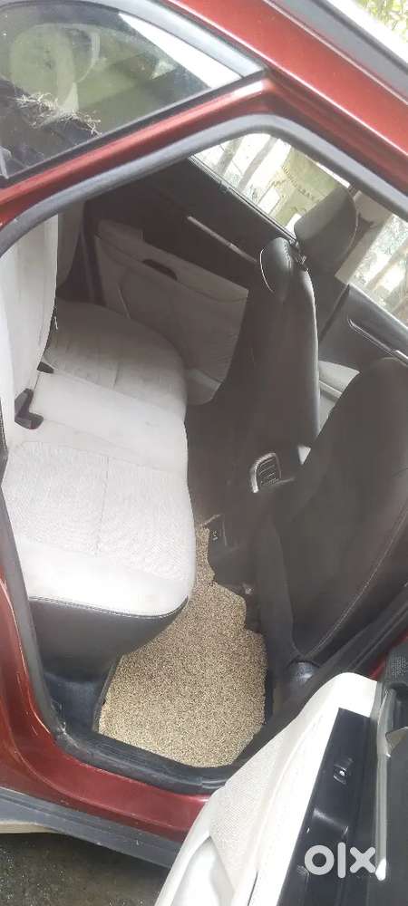 Kia Sonet 2024 Petrol Well Maintained