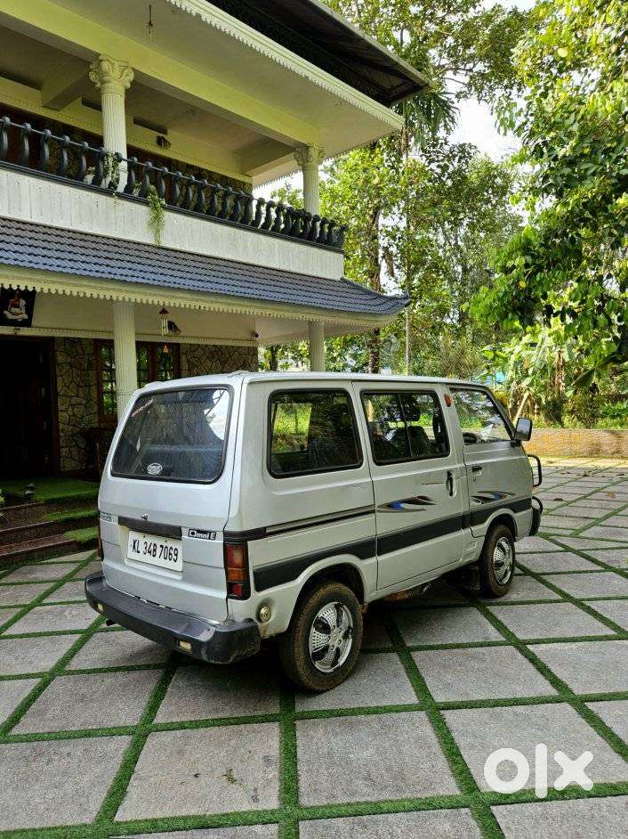 Maruti Suzuki Omni 8 Seater, 2012, Petrol