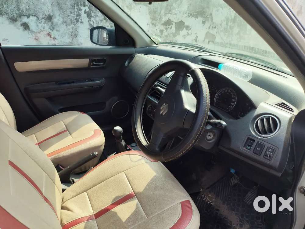 Maruti Suzuki Swift 2005 Cng & Hybrids 10006 Km Driven