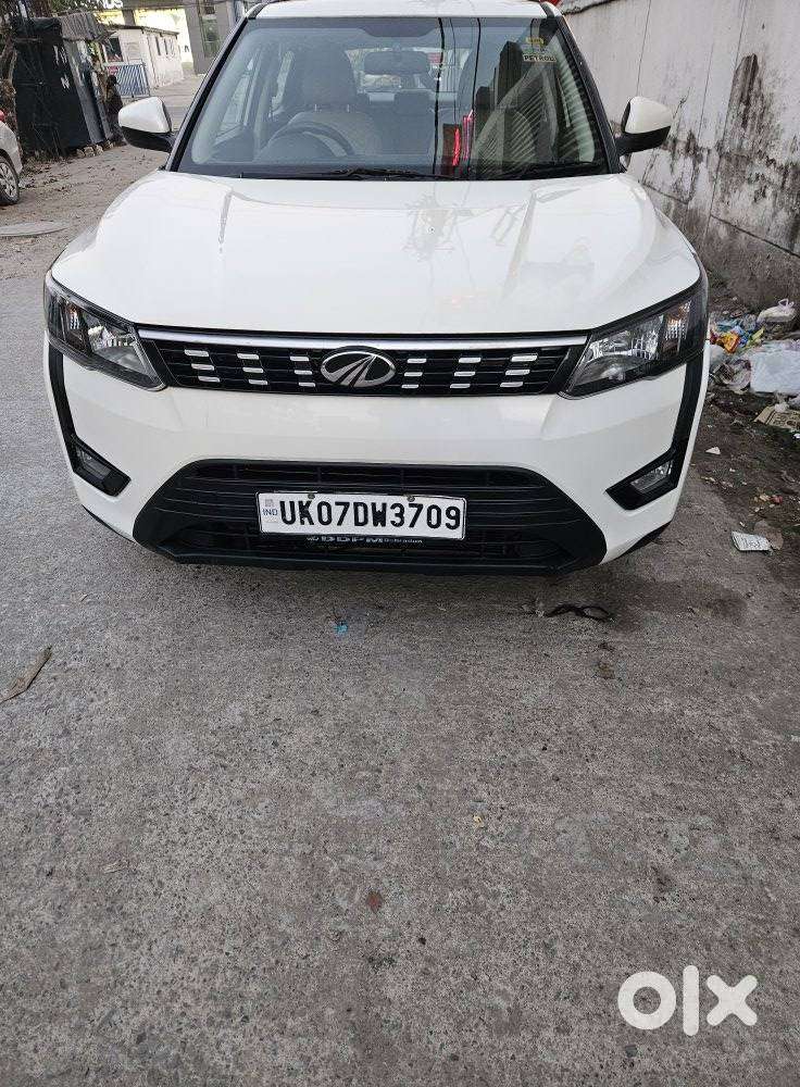 Mahindra Xuv300 W6, 2021, Petrol