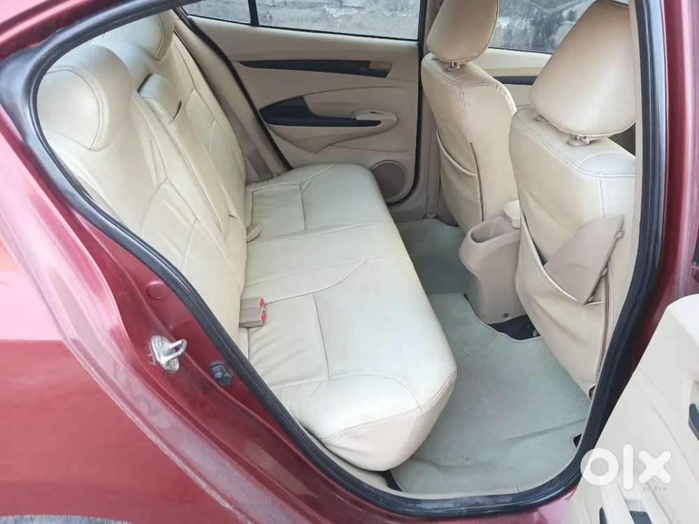 Honda City Petrol+cng August 2011