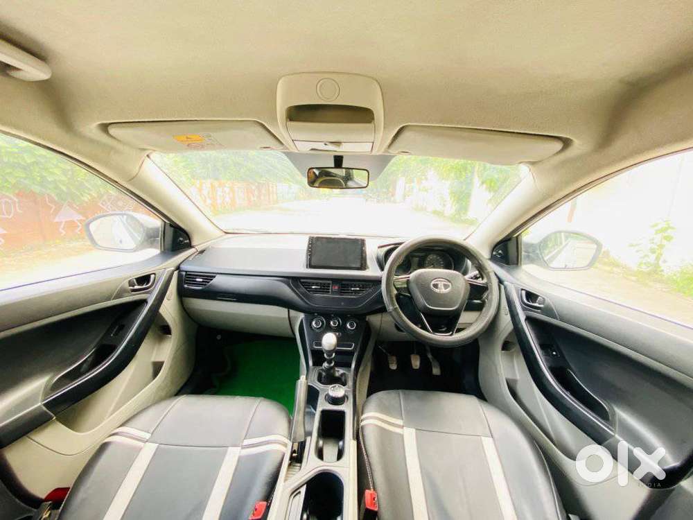 Tata Nexon, 2019, Petrol