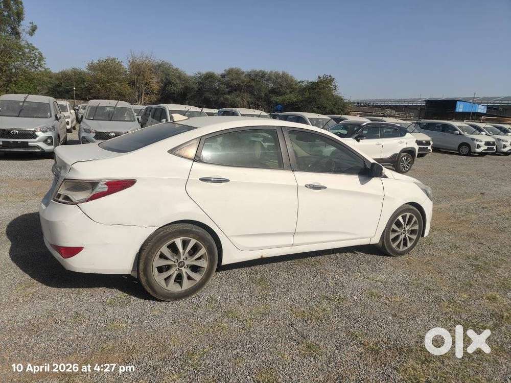 Hyundai Verna Crdi 1.6 At Ex, 2016, Diesel