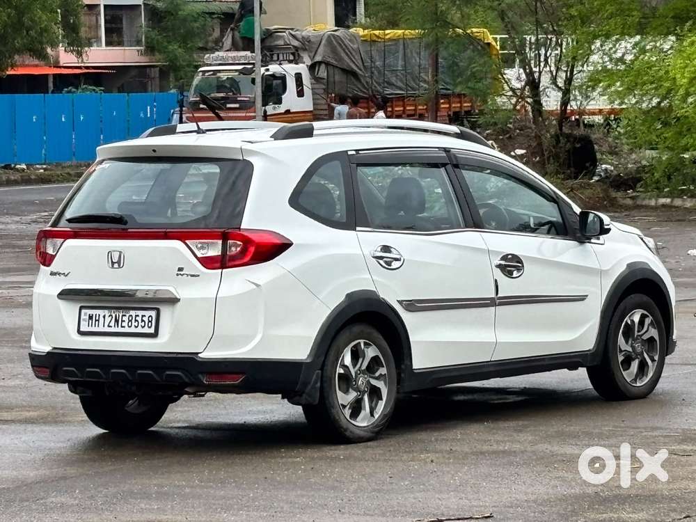 Honda Br-v 1.5 V I-vtec Mt, 2016, Cng & Hybrids