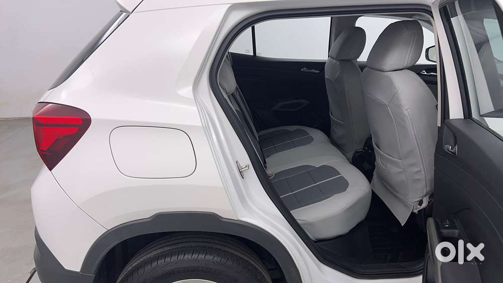 Skoda Kylaq Signature Plus At, 2025, Petrol