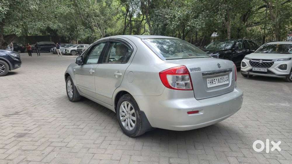 Maruti Suzuki Sx4 Zxi Mt Bsiv, 2012, Petrol