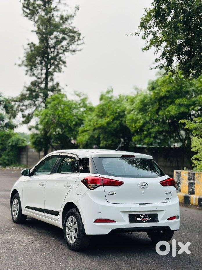 Hyundai I20 Sportz 1.2 Bs-iv, 2016, Petrol