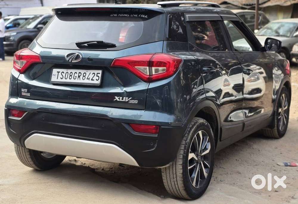 Mahindra Xuv300 W8 Amt Diesel, 2019, Diesel