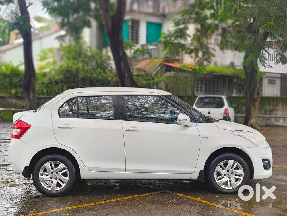 Maruti Suzuki Dzire 1.2 Zxi, 2013, Petrol