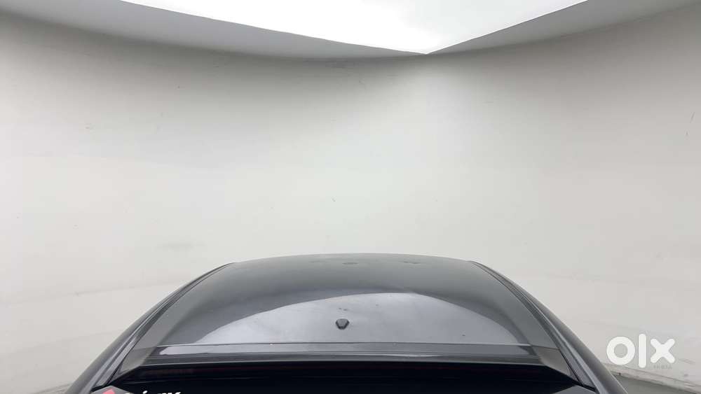 Tata Tigor Xe, 2022, Petrol