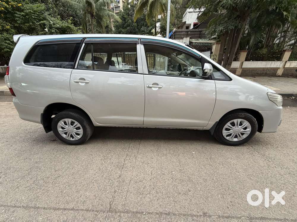 Toyota Innova 2.5 G (diesel) 8 Seater Bs Iv, 2005, Diesel
