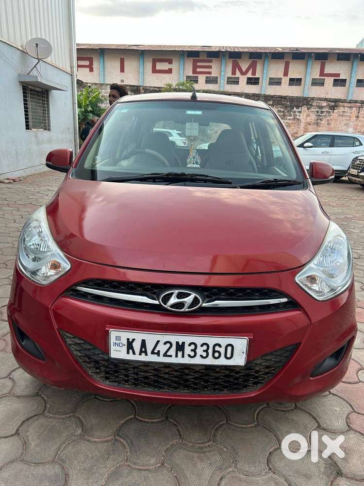 Hyundai I10 Sportz 2012