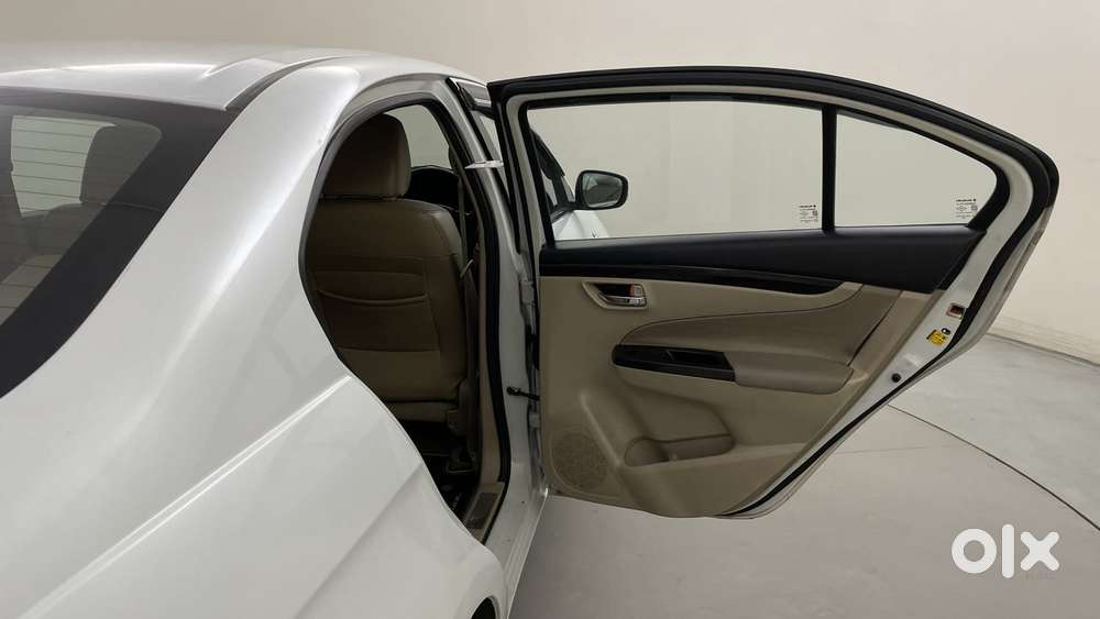 Maruti Suzuki Ciaz 2014-2017 At Zxi, 2016, Petrol