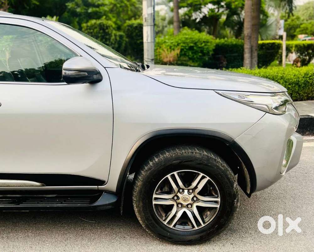 Toyota Fortuner 2.5 4x2 At Trd Sportivo, 2020, Diesel
