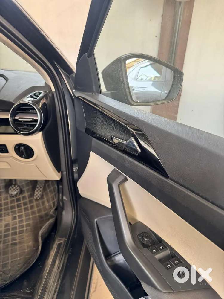Skoda Slavia 2024 Petrol 100000 Km Driven