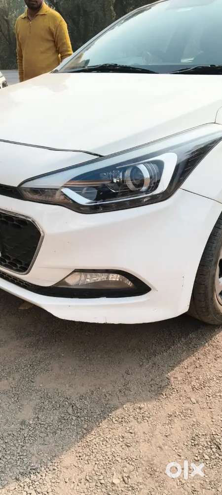 2018 Model 
2 Nd Owner 
Push Button Start 
Petrol 
Car Is Ok