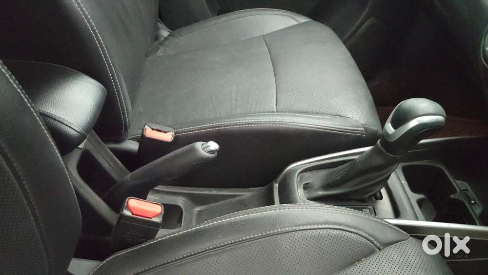 Maruti Suzuki Xl6 Alpha At, 2022, Petrol