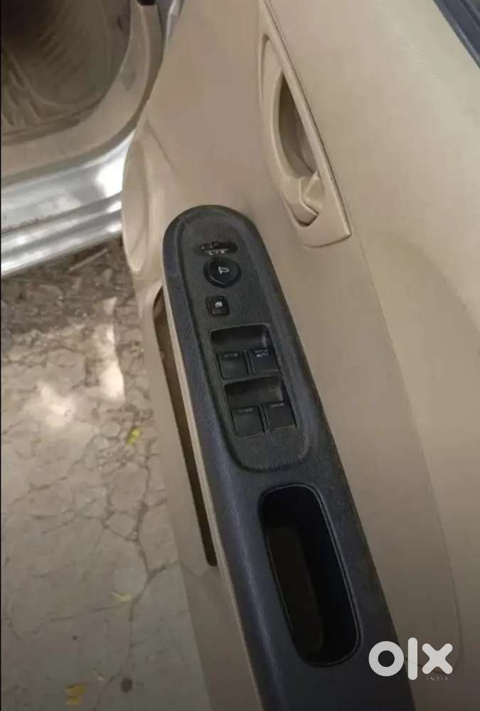 Honda Amaze 1.2 Petrol 2015