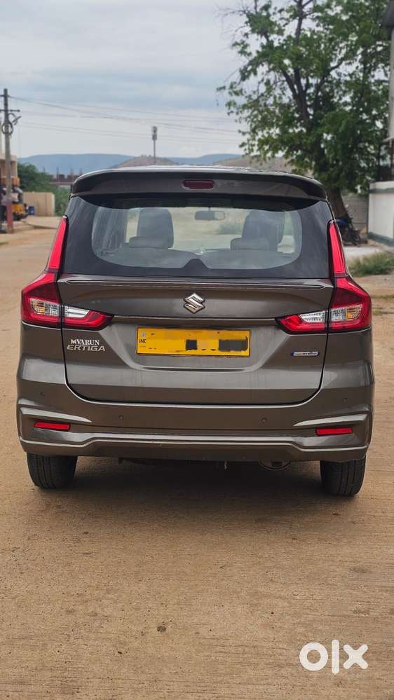 Maruti Suzuki Ertiga 1.5 Vxi, 2025, Petrol