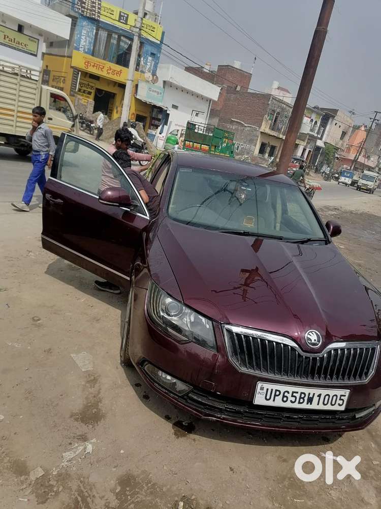 Skoda Superb Petrol 2014 Year Or Sunroof Bhi H