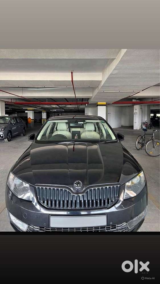 Skoda Octavia 2014 Diesel Well Maintained Spinny Cars24 Stay Away
