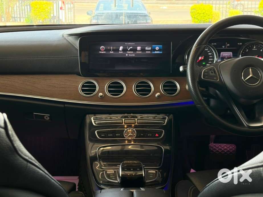 Mercedes-benz E-class Exclusive 220 D, 2018, Petrol