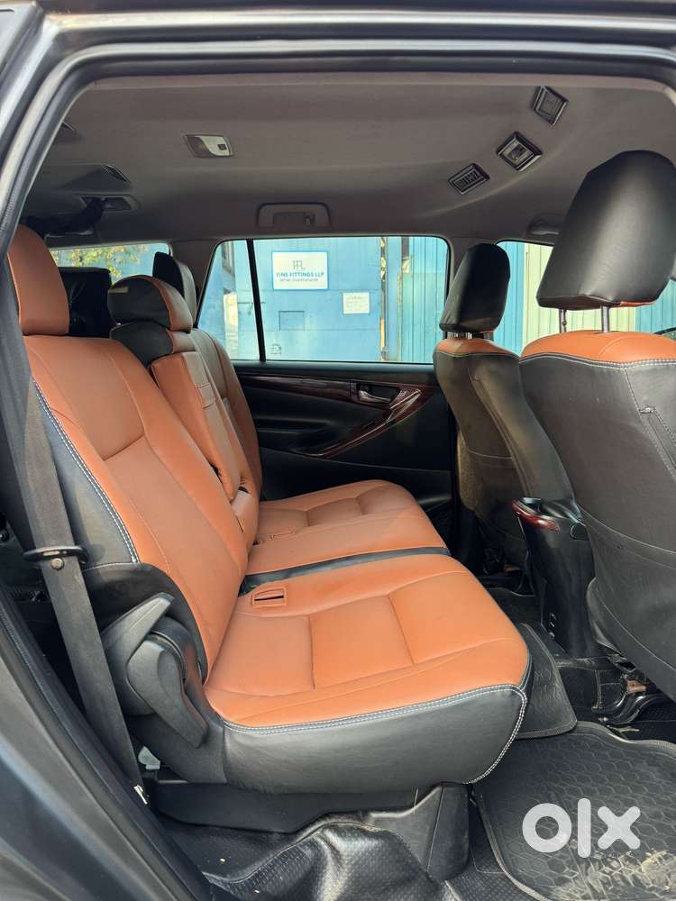 Toyota Innova Crysta 2.4 G Mt 7 Str, 2018, Diesel