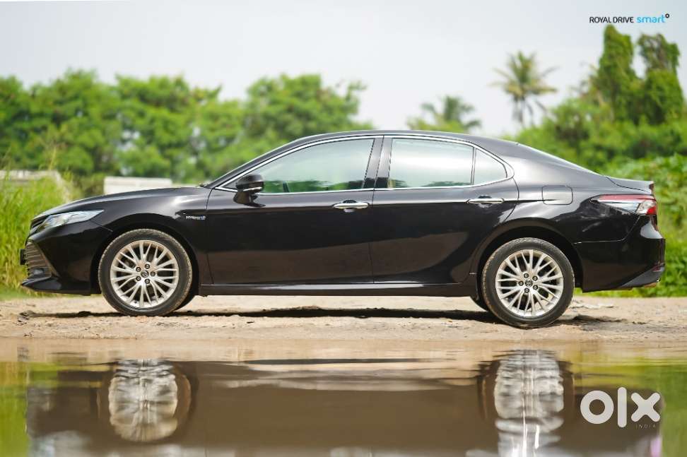 Toyota Camry, 2019, Petrol