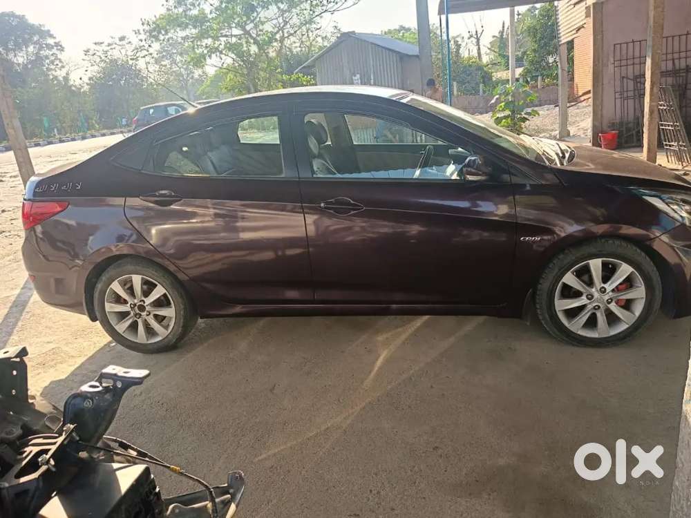 Hyundai Verna 2011 Very Good Condition Ac And Music Not Working