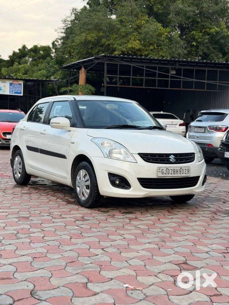 Maruti Suzuki Swift Dzire Vxi(o) Amt, 2014, Cng & Hybrids