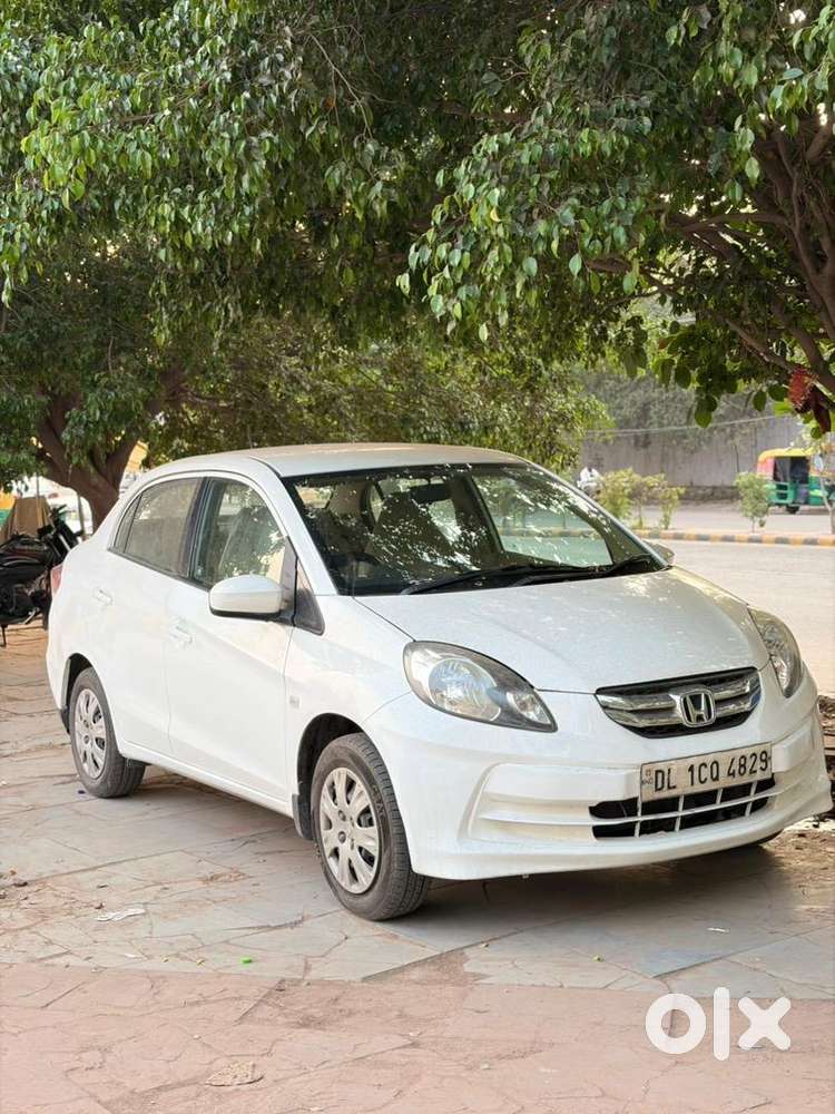 Honda Amaze 2013 Cng/ Petrol Well Maintained