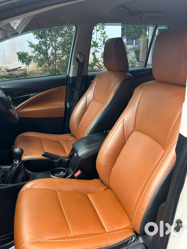 Toyota Innova Crysta 2017