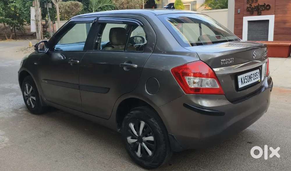 Maruti Suzuki Swift Dzire 2016 Petrol 77000 Km Driven