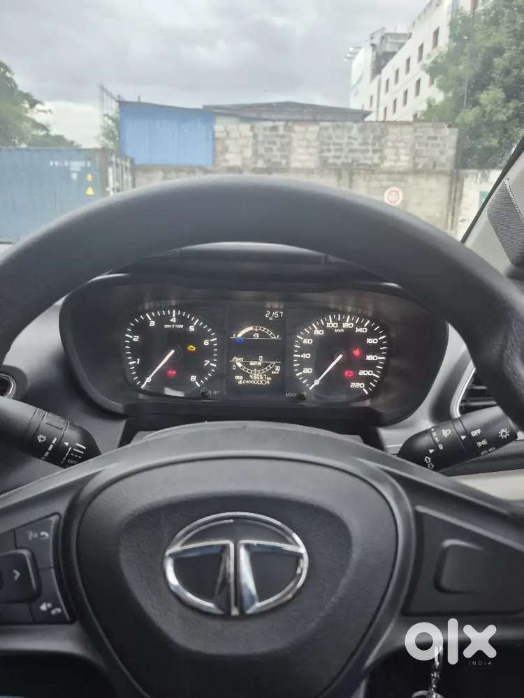Tata Altroz Xm+ 2021  Single Owner  43,000 Km